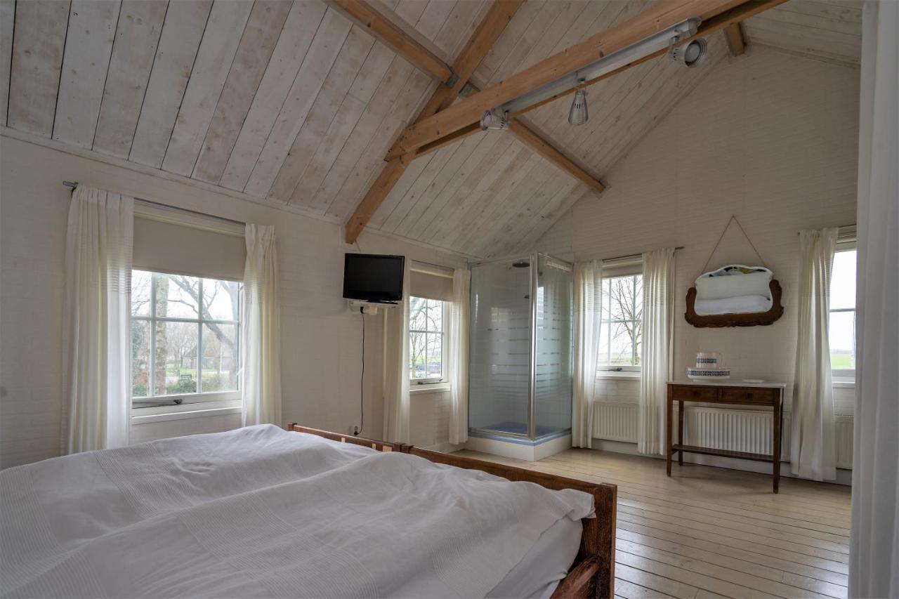 Landzicht Vakantiehuis Aan De Fluessen Elahuizen Exteriör bild