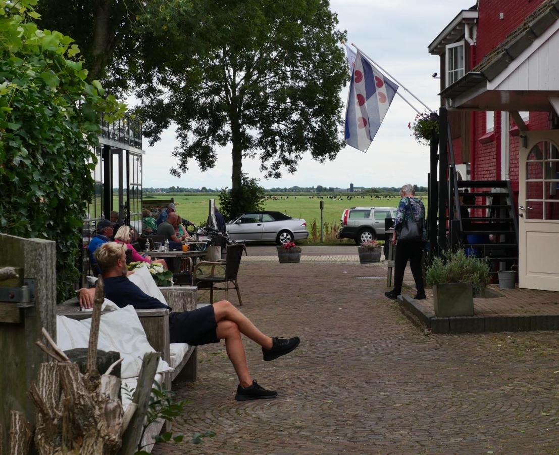 Landzicht Vakantiehuis Aan De Fluessen Elahuizen Exteriör bild