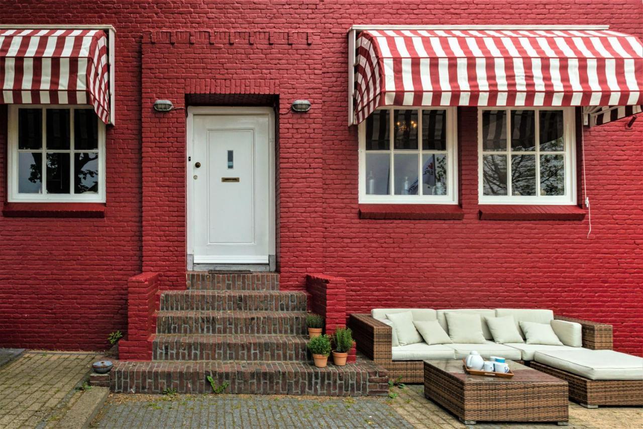 Landzicht Vakantiehuis Aan De Fluessen Elahuizen Exteriör bild