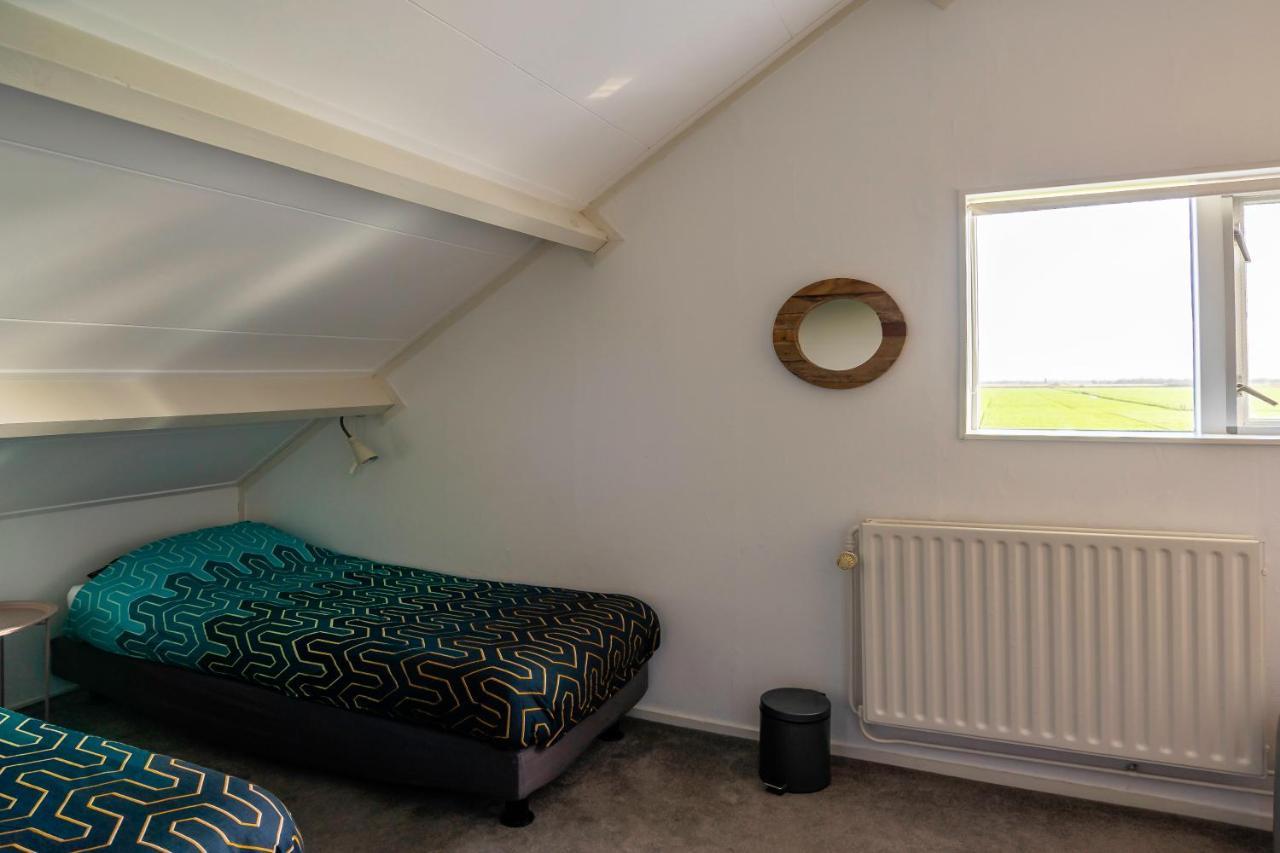 Landzicht Vakantiehuis Aan De Fluessen Elahuizen Exteriör bild